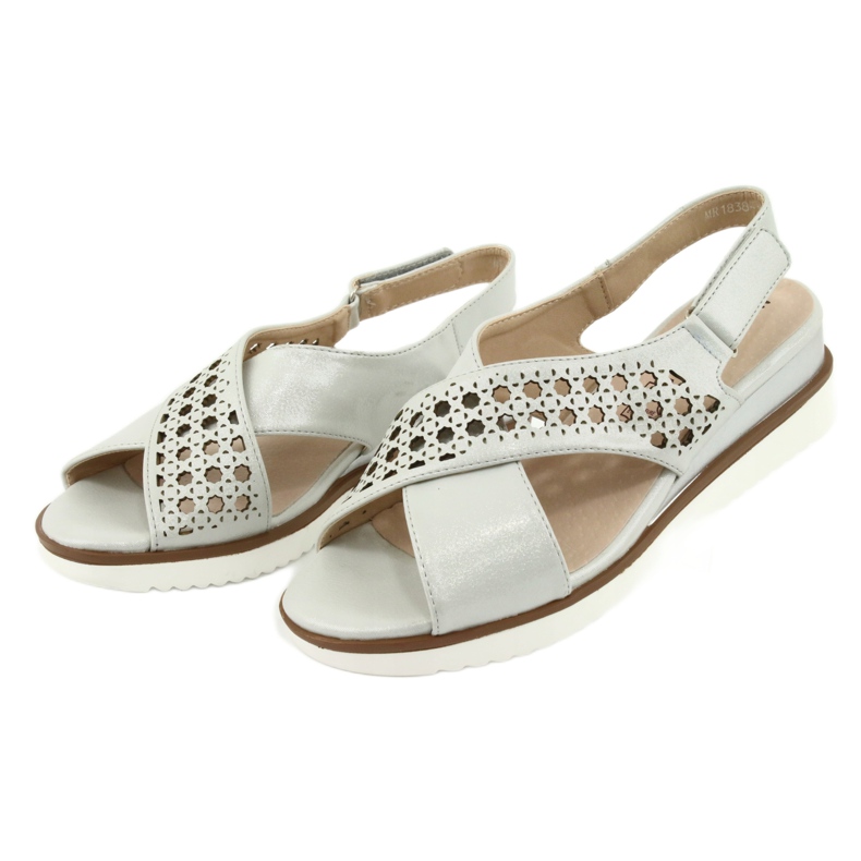 M.Daszyński Silberne Sandalen auf einem Keil Daszyński 1838 grau 3