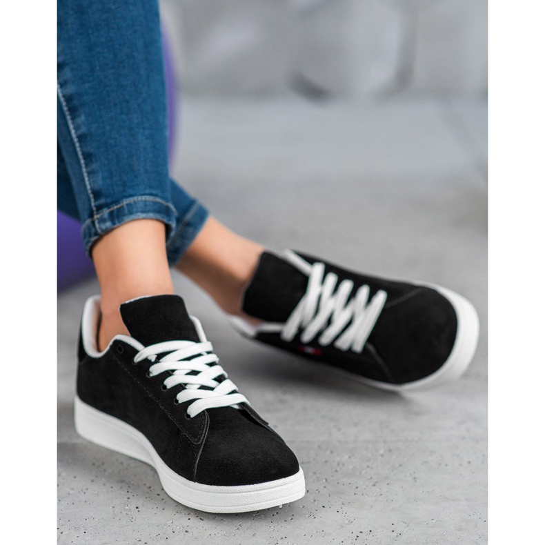 SHELOVET Bequeme Schuhe aus Öko-Leder schwarz 2