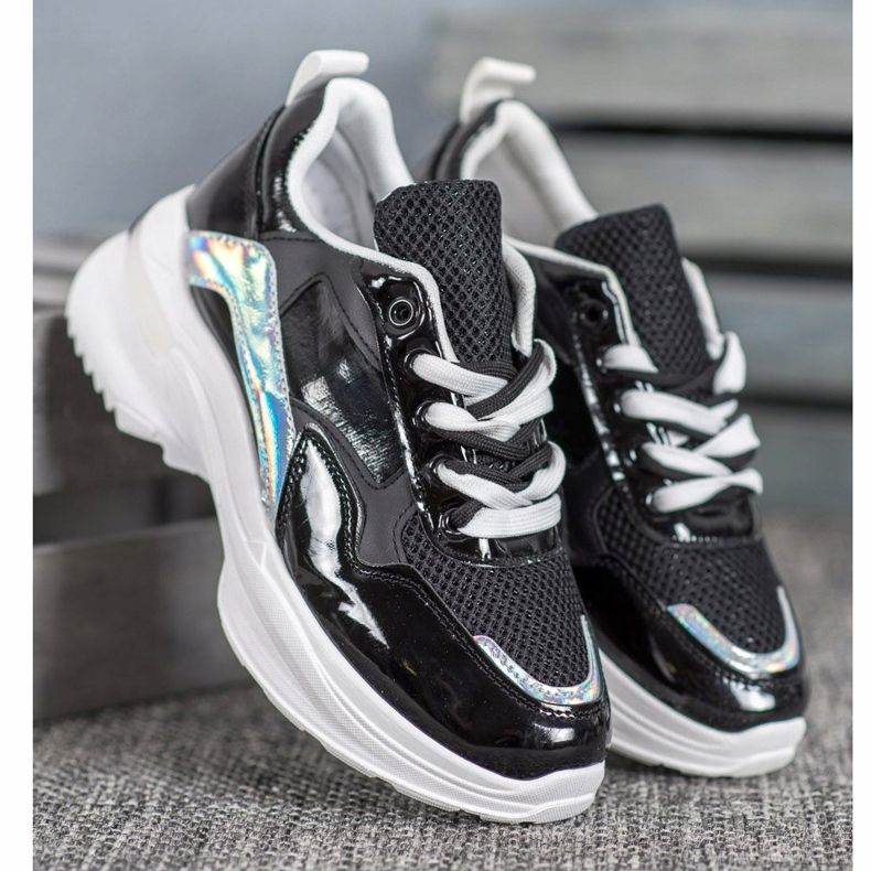 SHELOVET Stylische Sneakers aus Öko-Leder schwarz 1