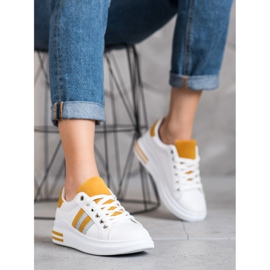 SHELOVET Sportschuhe auf der Plattform weiß gelb 1