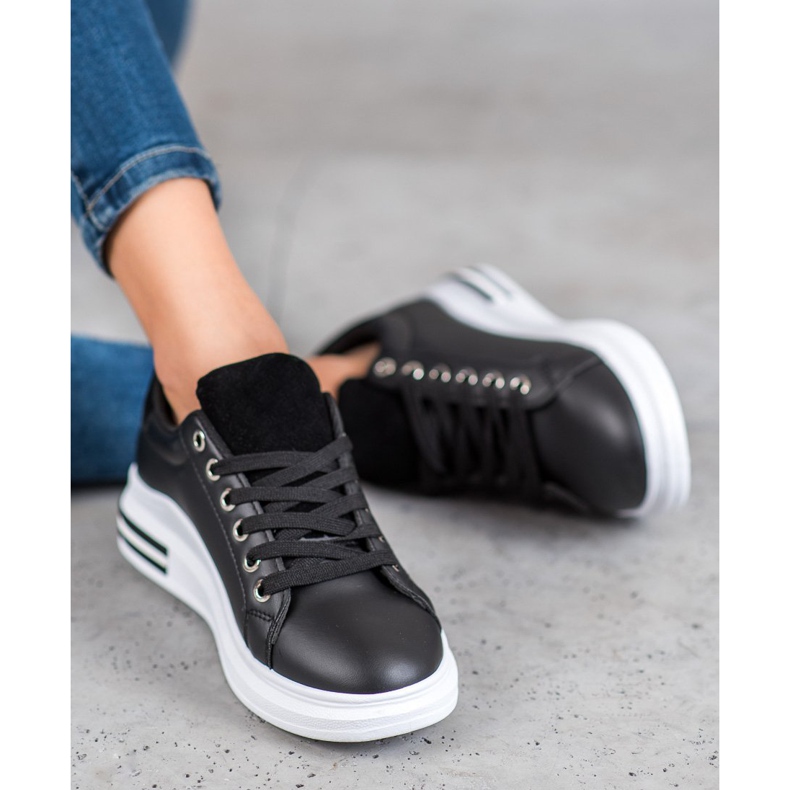 SHELOVET Sportschuhe auf der Plattform schwarz 1