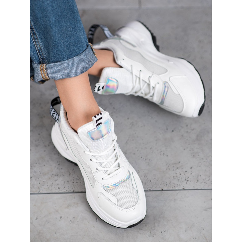 Weide Modische Sneaker mit Aufschrift weiß 2