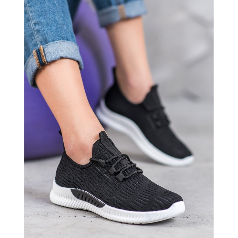 SHELOVET Bequeme Textilschuhe schwarz 1