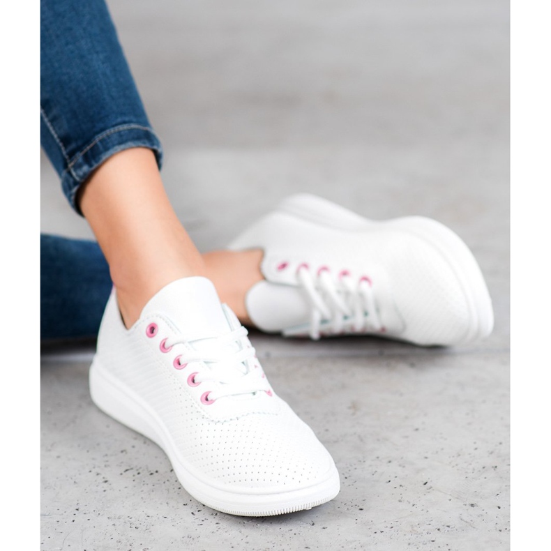 SHELOVET Durchbrochene Sneakers mit Öko-Leder weiß rosa 1