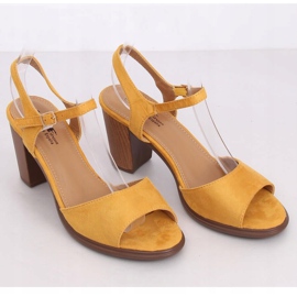Hochhackige Sandalen Honig 660-6 Gelb 1