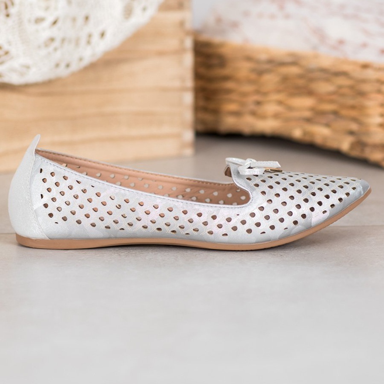 Durchbrochene Ballerina In Spitz VINCEZA grau 1