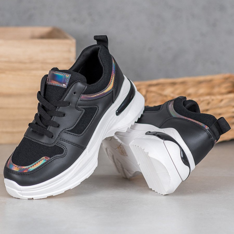 SHELOVET Schwarze Sneaker mit Holo-Effekt 2
