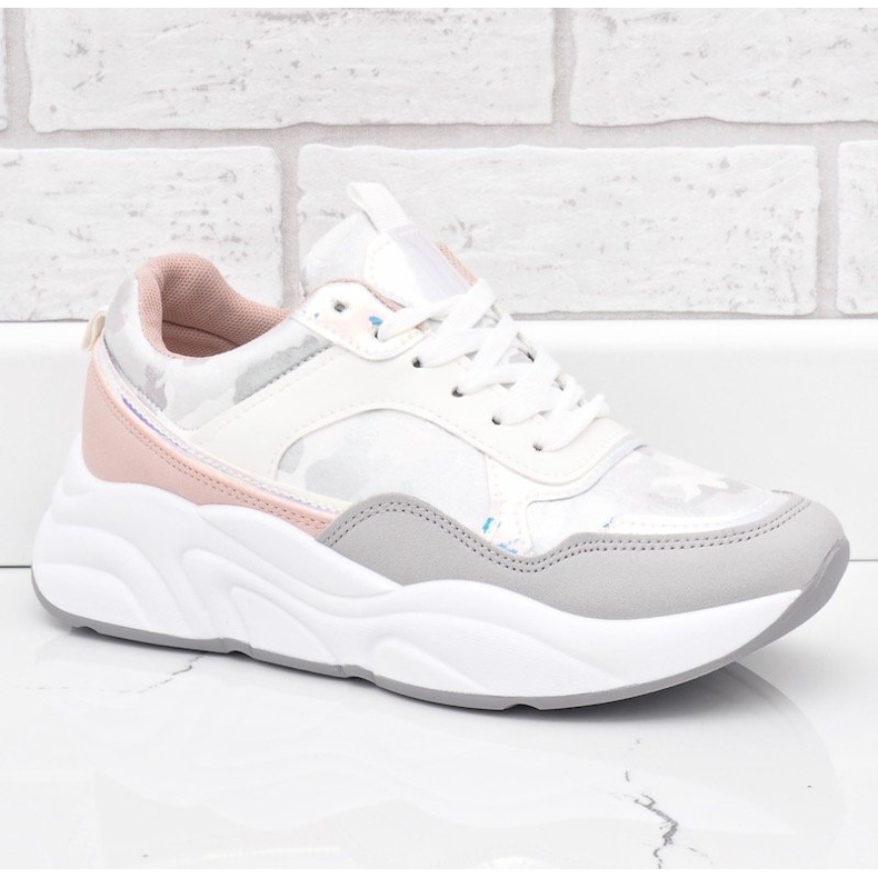 Weiße Damen Sportschuhe C9218 1