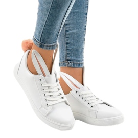 Weiße Turnschuhe Hasen R110 2