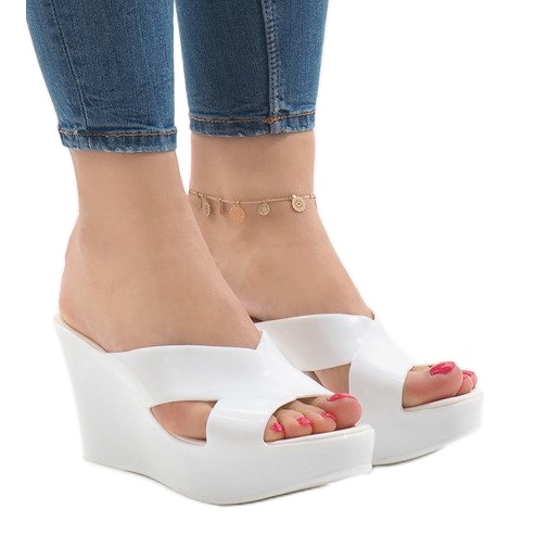 Weiße Hausschuhe mit hohen Absätzen Meliski IR-70 1