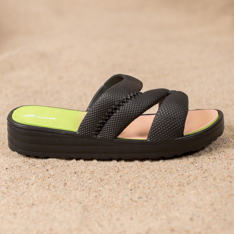 Bona Bequeme schwarze Hausschuhe 2