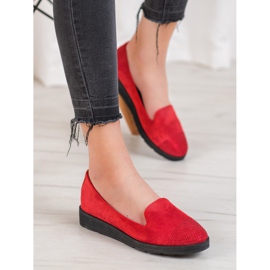 Sixth Sense Lordsy auf der Plattform rot 1