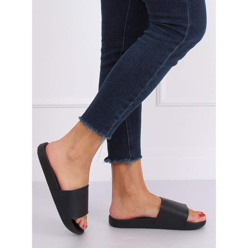 Schwarze Damen Hausschuhe CK78P Schwarz 1