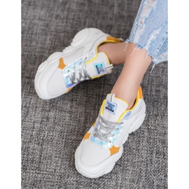 SHELOVET Bequeme Sportschuhe weiß 1