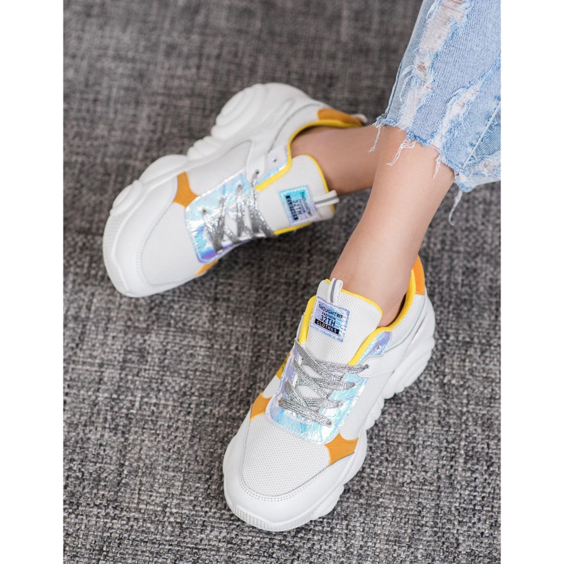 SHELOVET Bequeme Sportschuhe weiß 1