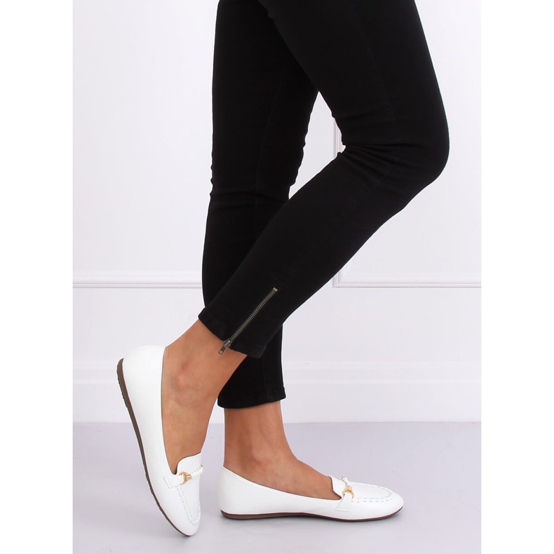 Weiße Damen-Loafer A8636 Weiß 1