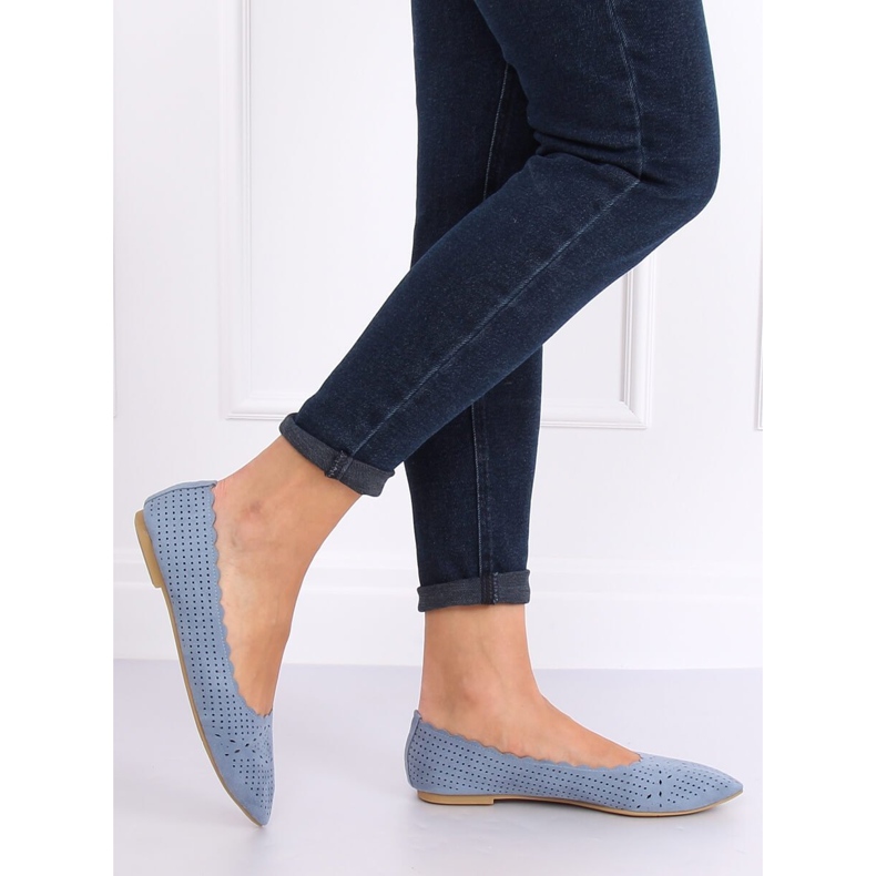 Blaue durchbrochene Ballerinas NK18P Blau 1
