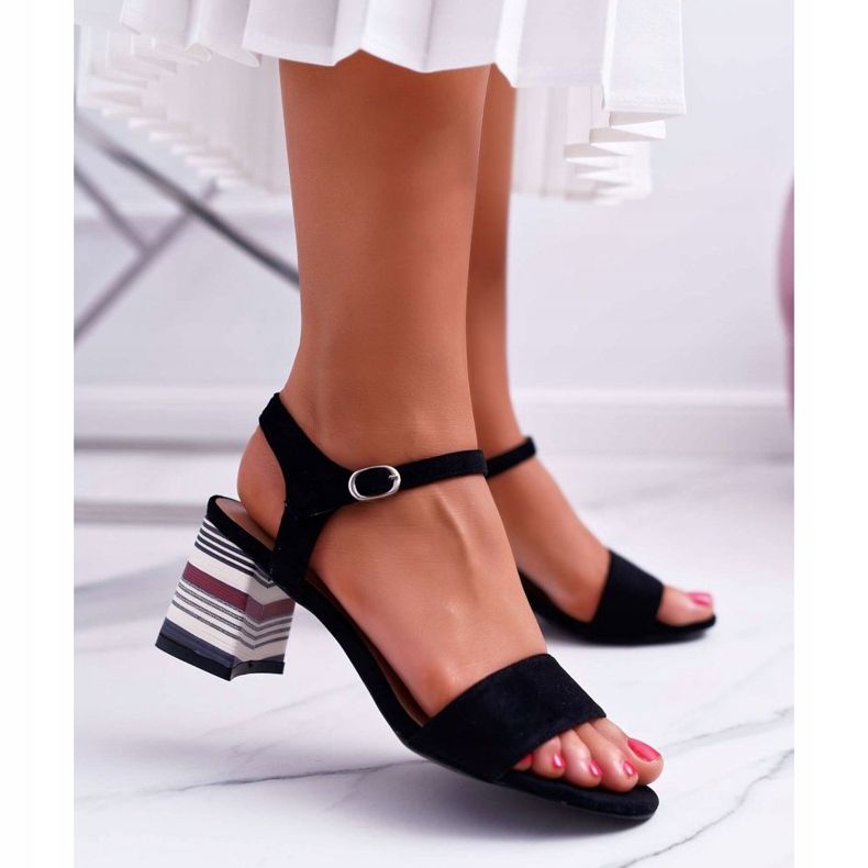 Vinceza Damen Sandalen mit hohem Absatz Bunte Ferse Schwarz Niente 1