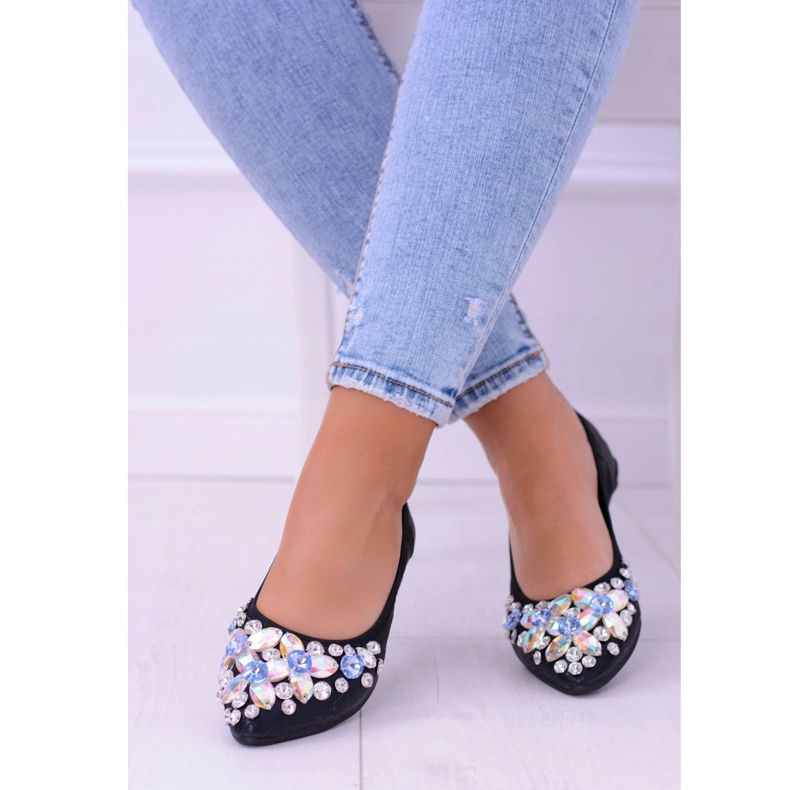 Lu Boo Schwarze Ballerinas auf elastischen Steinen Even 1