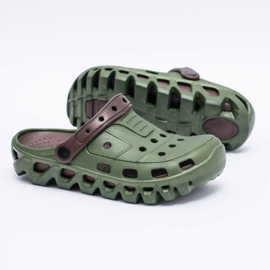 Flameshoes Grüne Herren Hausschuhe Garden Light Kroks Eva braun 1