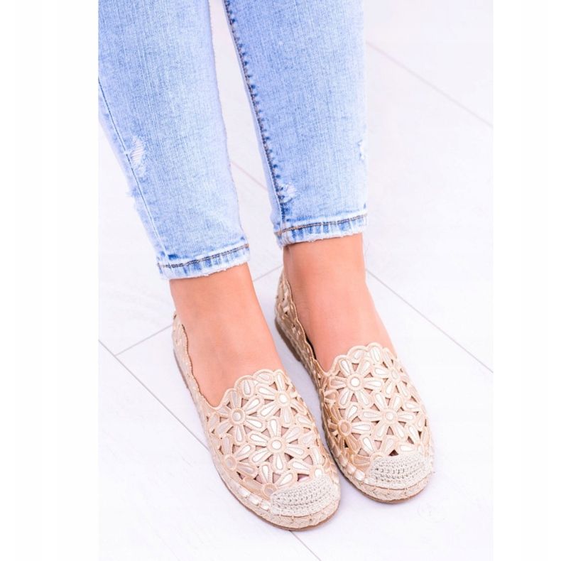 Lu Boo Damen Ballerinas Goldene Espadrilles Macarena Flowers 2