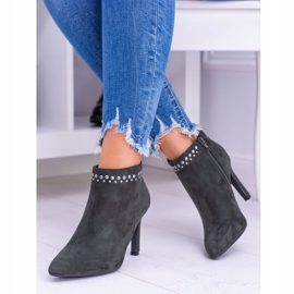 Vinceza Olivgrüne Stiefel für Damen auf Nieten mit hohem Absatz Bemi 1