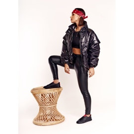 Damen Sneaker Big Star mit Gürtel Schwarz DD274687 2