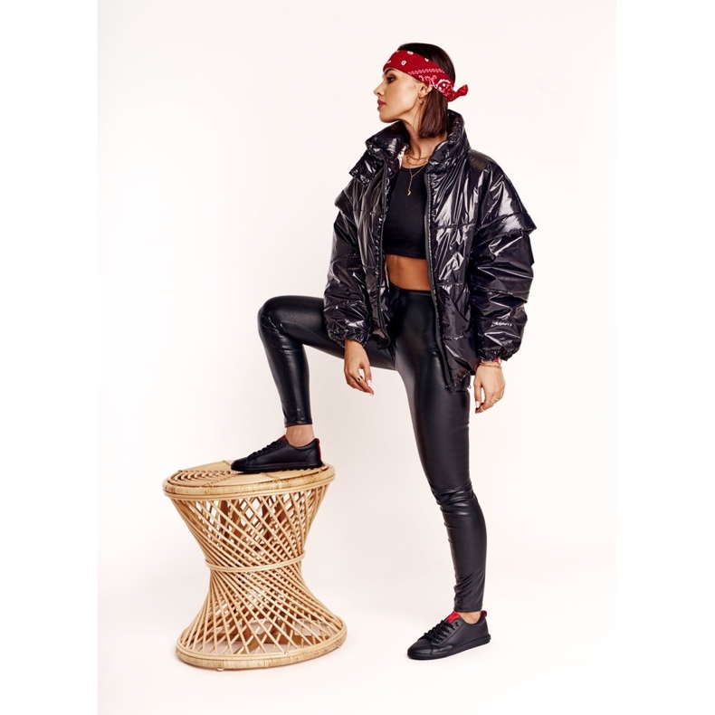 Damen Sneaker Big Star mit Gürtel Schwarz DD274687 2