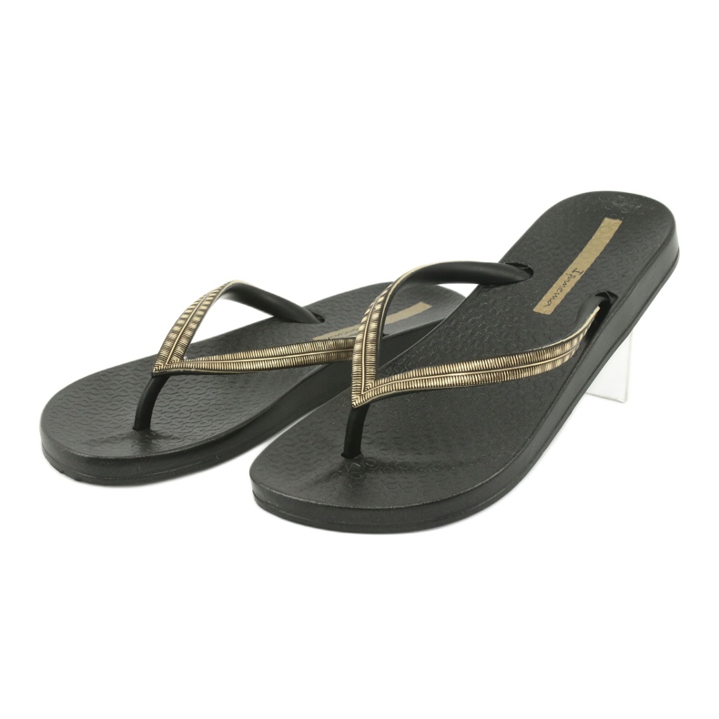 Ipanema 82763 schwarze Flip-Flops gelb 2
