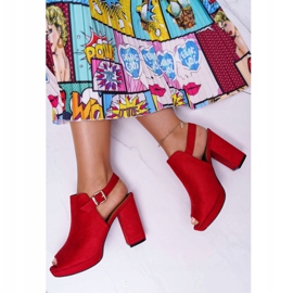 BUGO Damensandalen auf hohem Absatz mit offenen Zehen Rot Montree 1