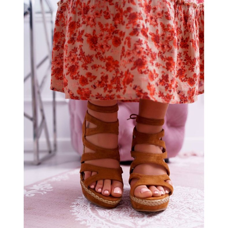 FRERY Damen Sandalen auf Keil A String Camel Liluena braun 2