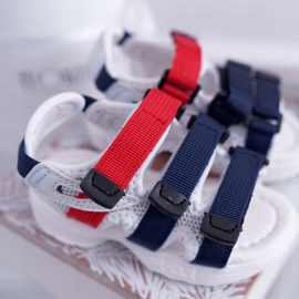 FRROCK Kinder Sandalen Mit Klettverschluss Für Mädchen Jungen Weiß Fima rot navy blau 1