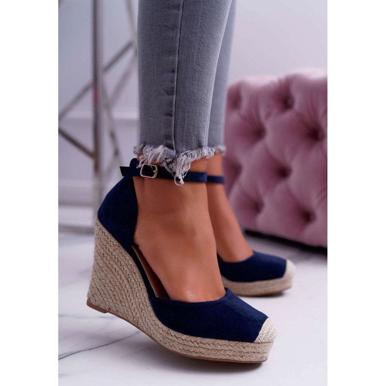 BUGO Damen Sandalen auf Keil-Leinen Marineblau Tammaris 2