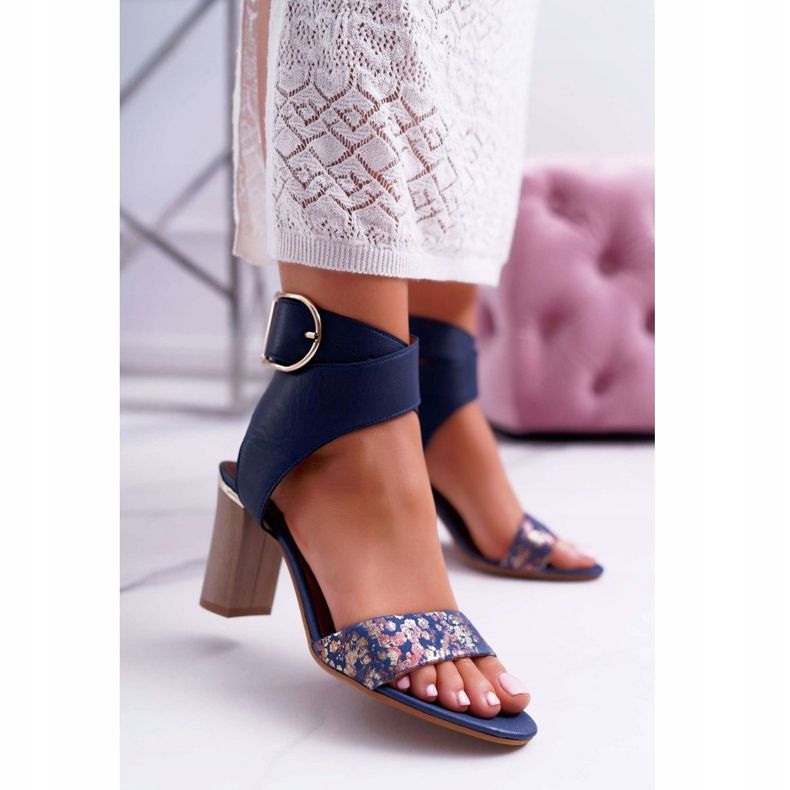 Leder Damen Sandalen Maciejka auf einem Absatz Marineblau 03597 1