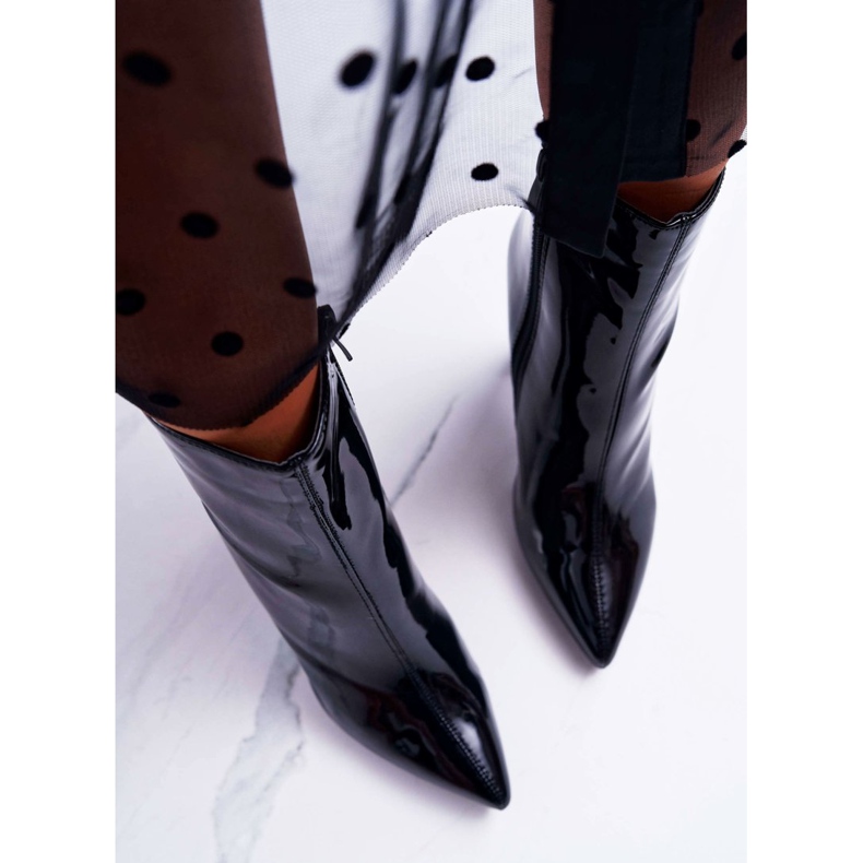 SEA Damenstiefel auf einem hohen Absatz lackiert schwarz Demens 2