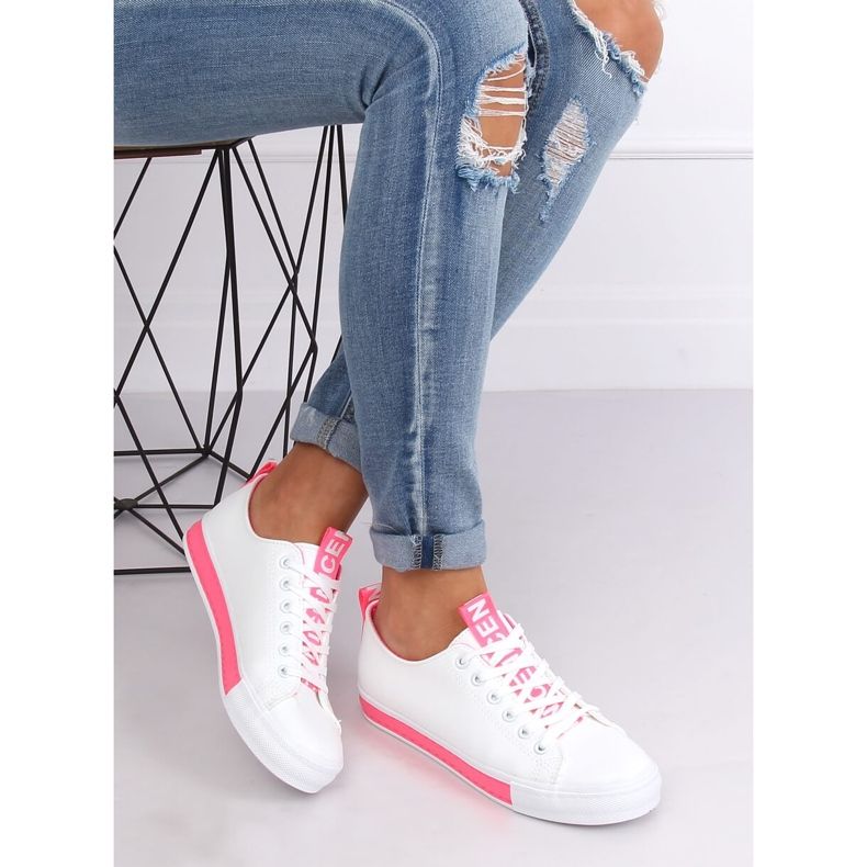 Weiße und rosafarbene Damensneaker A88-23 Fushia 2