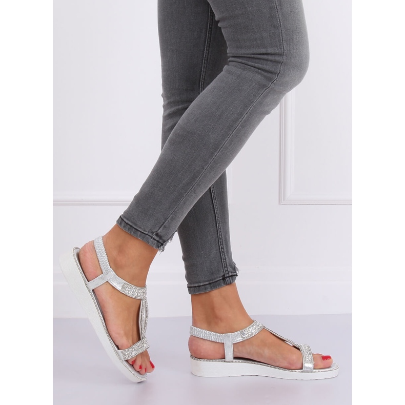 Silberne Sandalen für Damen 127-89 Silber grau 1