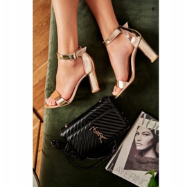 Damen Sandalen mit hohem Absatz Laura Messi 1760 Leder Golden Iliad 1