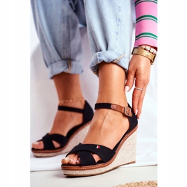 SEA Damen Sandalen mit Keilabsatz Schwarz LaMane 1