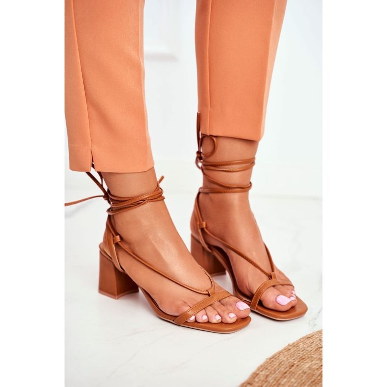 FS1 Damen Sandalen auf einem Absatz gebunden Camel Morning braun 1