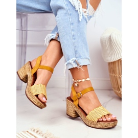 EVE Gelbe Fobi Damensandalen auf hohem Absatz 2