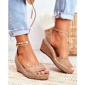 EVE Damen Sandalen mit Keilabsatz Espadrilles Beige Schütze 1