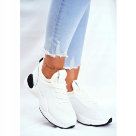 BUGO Damen Sportschuhe Schwarz und Weiß Fellen 1