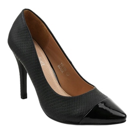 Schwarze Pumps an der YS-356 Ferse 1