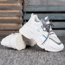 Small Swan Sportschuhe weiß 1