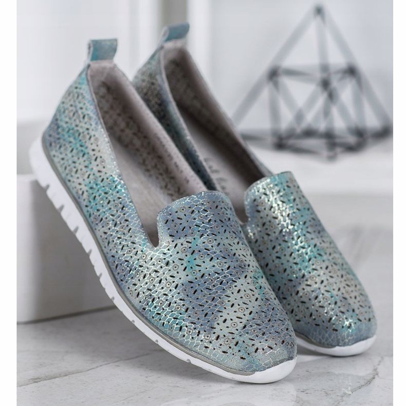 Filippo Lederlords auf der Plattform blau 2