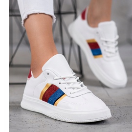 Small Swan Modische Sportschuhe weiß 1