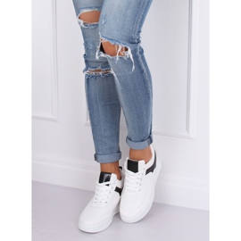 Weiße Sportschuhe mit Keilen 85-429 WEISS / SCHWARZ 2