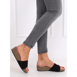 Schwarz G186P Schwarze Keilpantoffeln 1