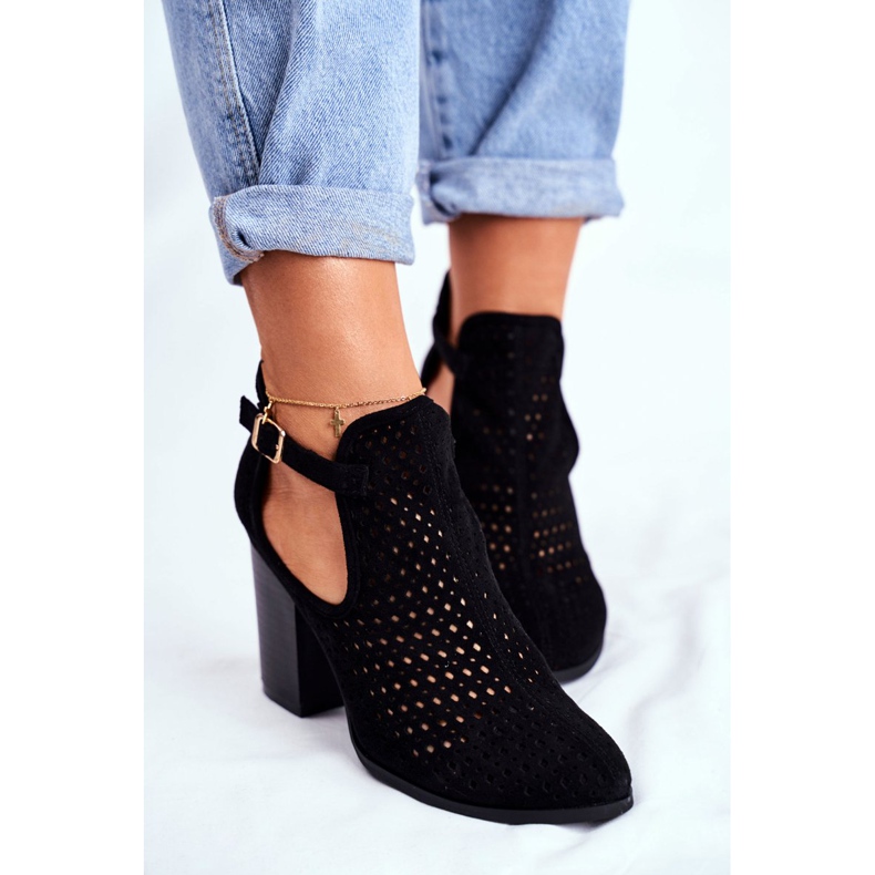 Bellucci Damenstiefel mit Absatz Wildleder Openwork Schwarz Morrena 2